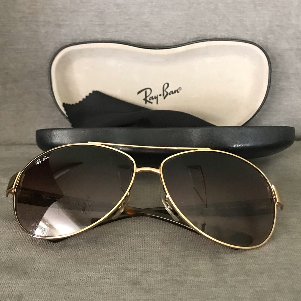 Ray-Ban Aviator Sunglasses